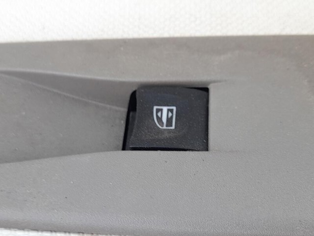 254218614R Renault (RVI)