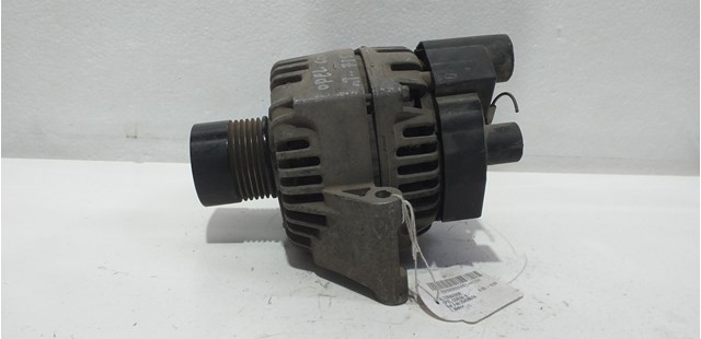 Alternator Opel Corsa