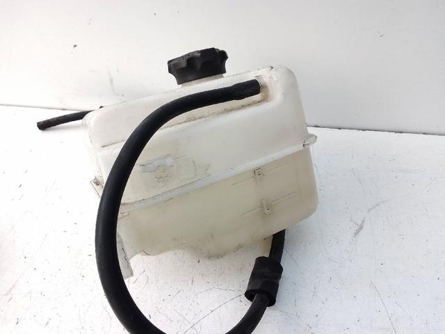 Zbiorniczek wyrównawczy układu chłodzenia KIA Carens 3