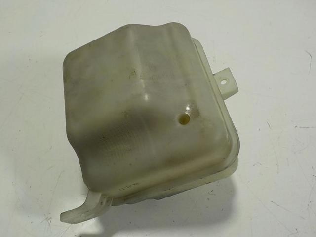 Zbiorniczek wyrównawczy układu chłodzenia KIA Carens 3