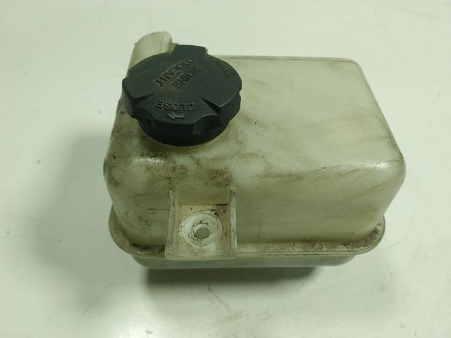 Zbiorniczek wyrównawczy układu chłodzenia KIA Carens 3