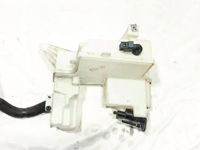 Zbiorniczek spryskiwacza szyb Ford Focus 4 HP