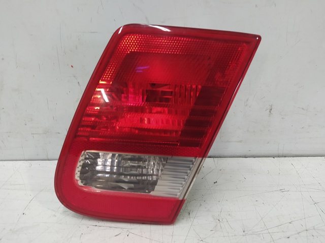 Lampa zespolona tylna prawa wewnętrzna 25480204 GM