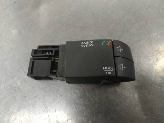 255522448R Renault (RVI)