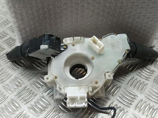 Przełącznik zespolony, w komplecie Nissan Micra K12