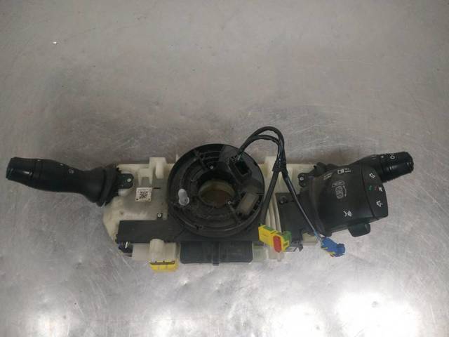 255670001R Renault (RVI)