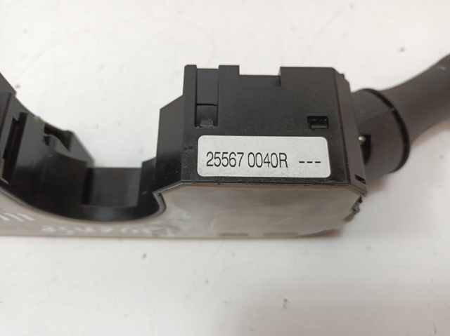 Przełącznik zespolony, w komplecie 255670040R RENAULT