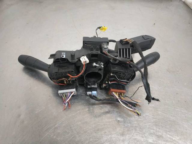 Pierścień kontaktowy AIRBAG, taśma kierownicy  255671163R RENAULT