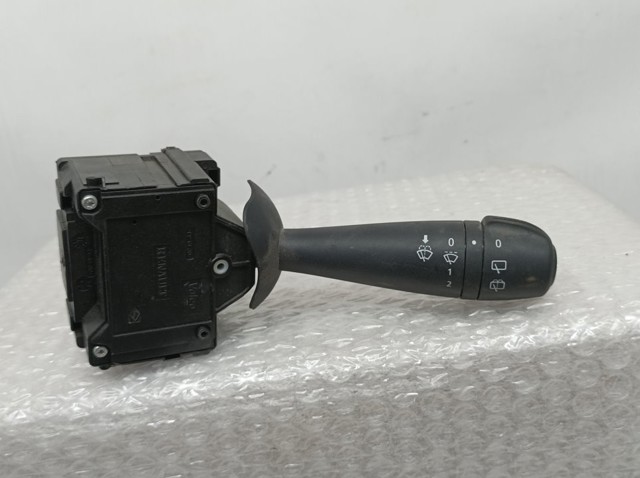 Przełącznik zespolony, w komplecie 255671453R RENAULT