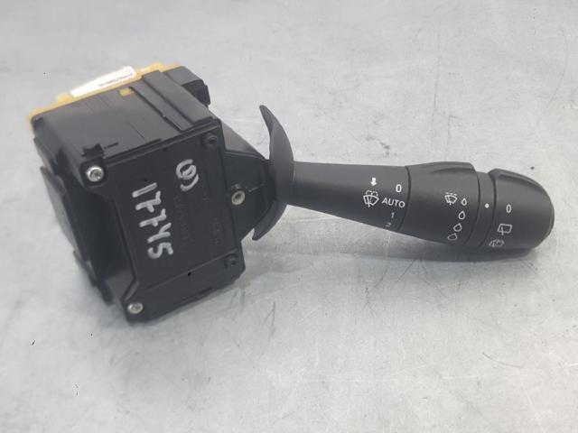 255675887R Renault (RVI)