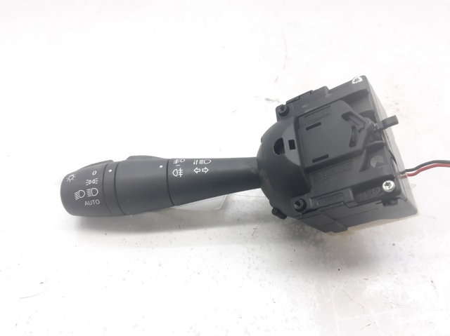 Przełącznik zespolony, w komplecie 255676085R RENAULT