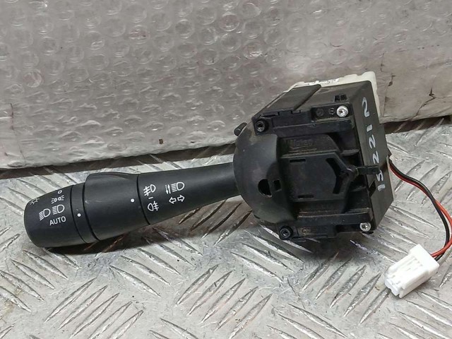 Przełącznik zespolony, w komplecie 255676085R RENAULT