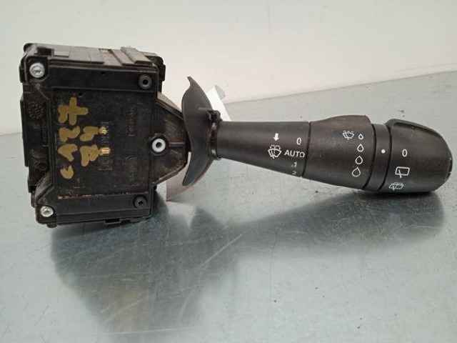 Przełącznik zespolony, w komplecie 255676085R RENAULT