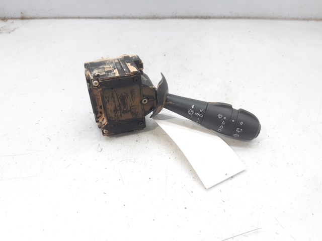 Przełącznik zespolony, w komplecie 255676085R RENAULT