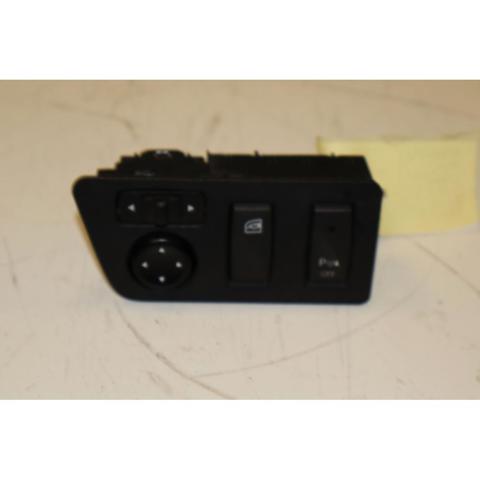 255704283R Renault (RVI)
