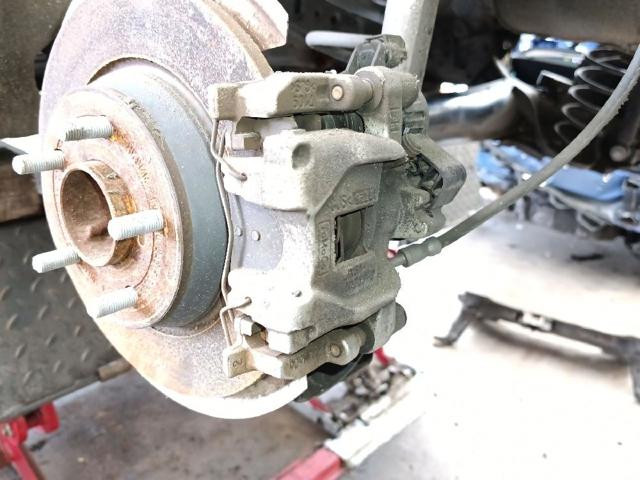 Zacisk hamulcowy tylny lewy 2571524 FORD