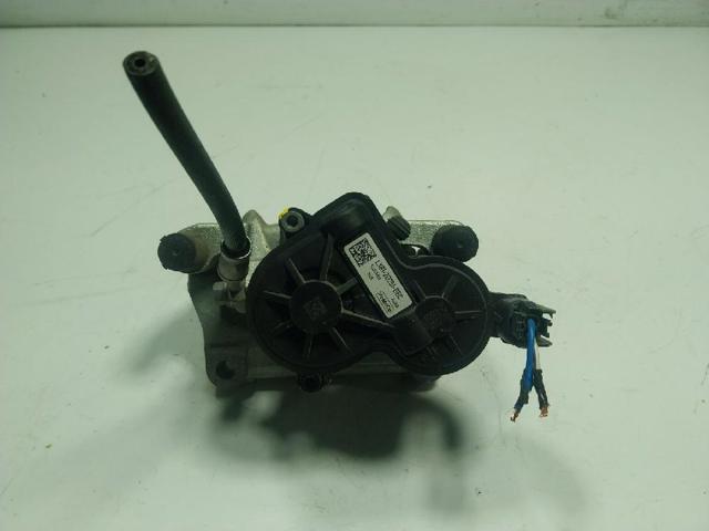 Zacisk hamulcowy tylny prawy Ford Focus 4 HP