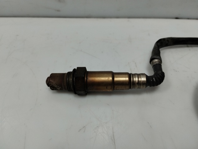 Sonda lambda czujnik tlenu przed katalizatorem 258017099 BMW