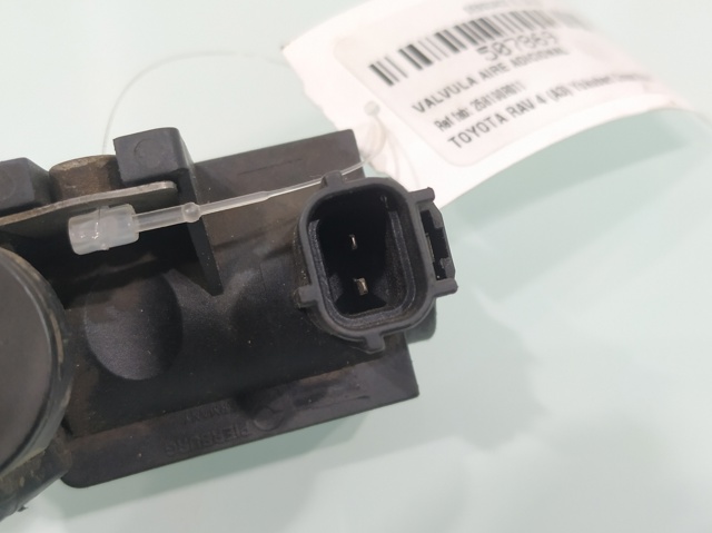 258190R011 Toyota