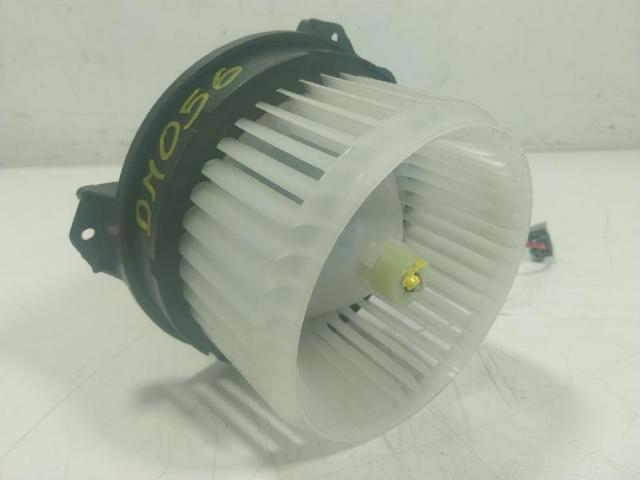 Silniczek wentylatora nagrzewnicy (ogrzewacza wnętrza) 2587601 FORD