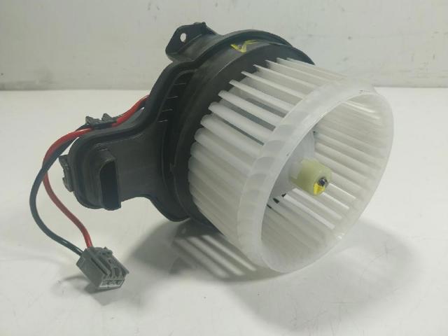 Silniczek wentylatora nagrzewnicy (ogrzewacza wnętrza) 2587601 FORD