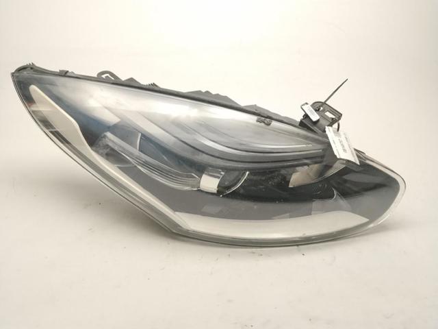 Reflektor prawy do Renault Megane K9A, K9M, K9N