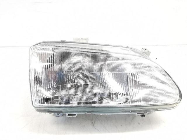 Reflektor prawy 260101792R RENAULT