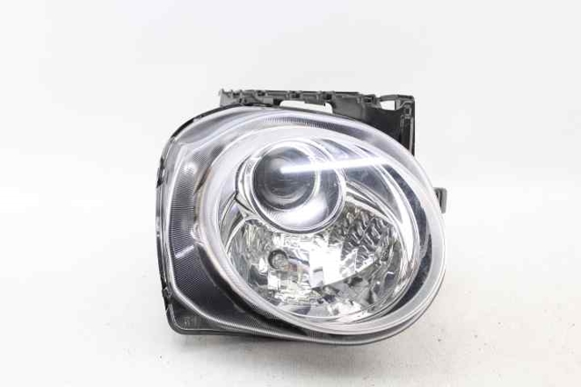 Reflektor prawy 260101KA0C NISSAN