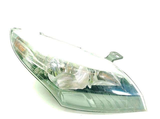 Reflektor prawy 260103617R RENAULT