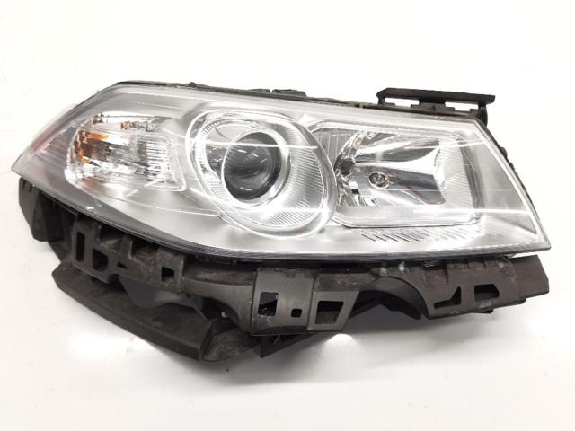 Reflektor prawy 260103726R RENAULT