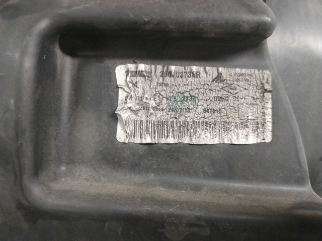 Reflektor prawy 260103738R RENAULT