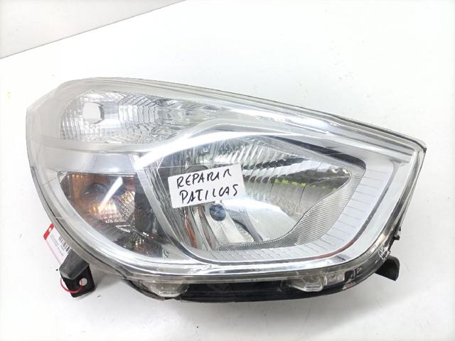 Reflektor prawy 260105000R RENAULT