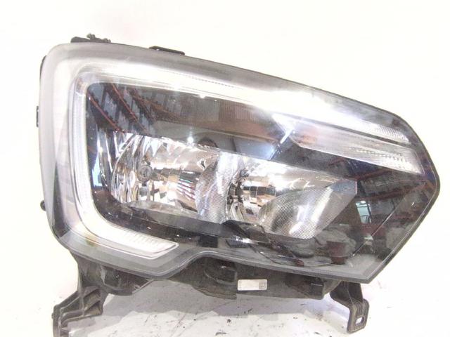 Reflektor prawy 260105567R RENAULT