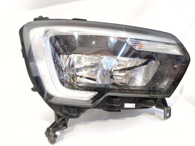 Reflektor prawy 260105567R RENAULT
