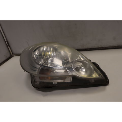 Reflektor prawy 260106220R RENAULT