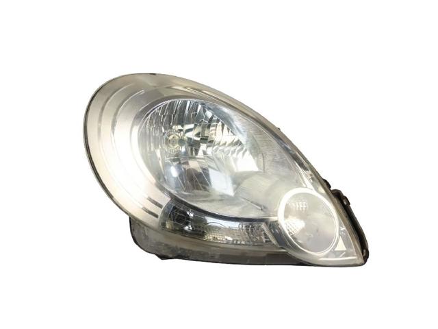 Reflektor prawy 260106220R RENAULT