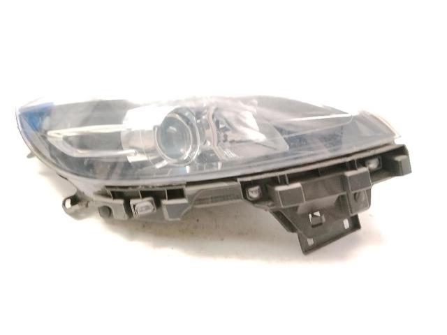 Reflektor prawy 260108453R RENAULT