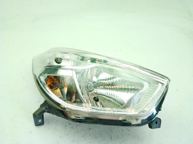 Reflektor prawy 260109545R RENAULT