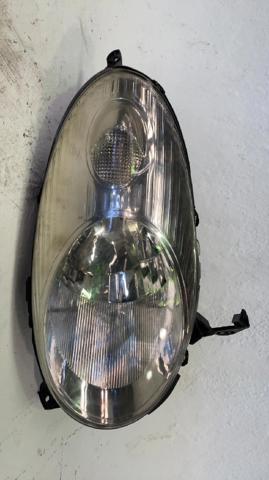 Reflektor prawy 26010AX700 NISSAN