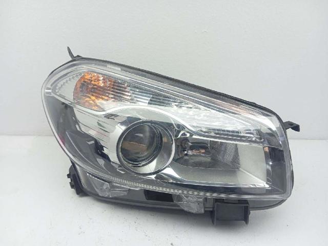 Reflektor prawy 26010BR00A NISSAN