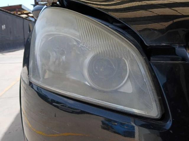 Reflektor prawy 26010JD90A NISSAN