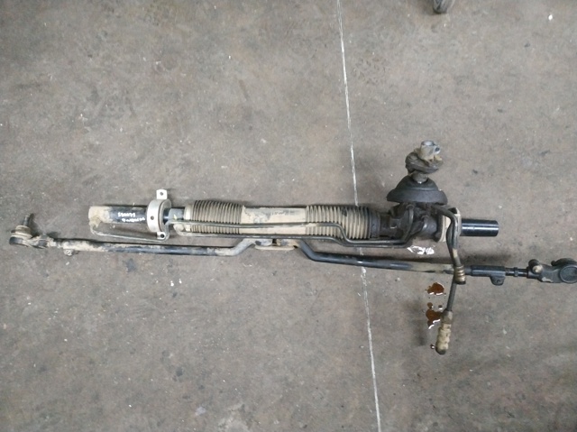 Osłona mechanizmu kierowniczego (maglownicy) 26021070 GM