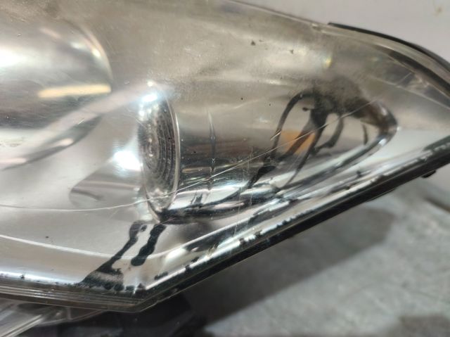 Reflektor lewy 260600033R RENAULT