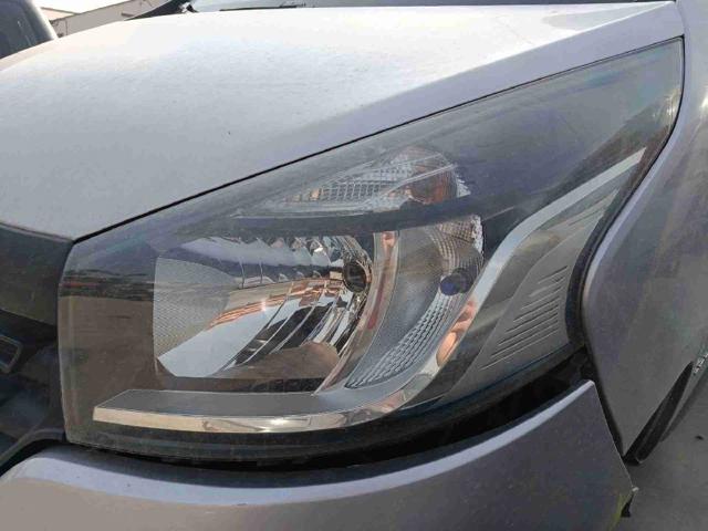 Reflektor lewy 260600500R RENAULT