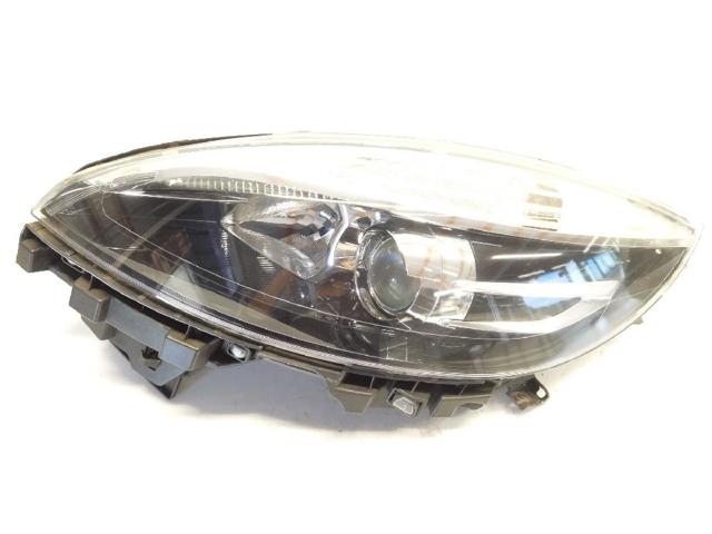 Reflektor lewy 260601946R RENAULT
