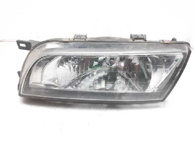 Reflektor lewy 260601N726 NISSAN
