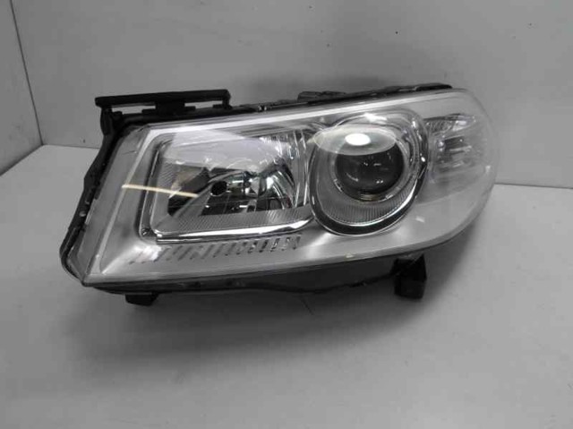Reflektor lewy 260603054R RENAULT