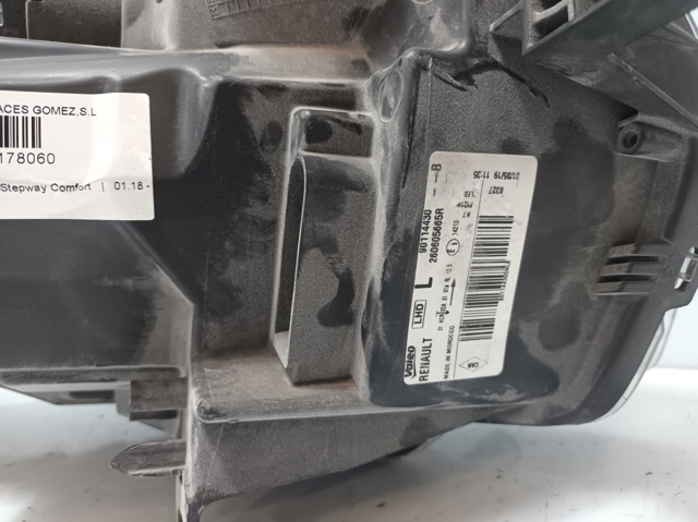 Reflektor lewy 260605665R RENAULT