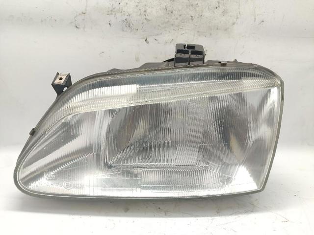 Reflektor lewy 260605784R RENAULT