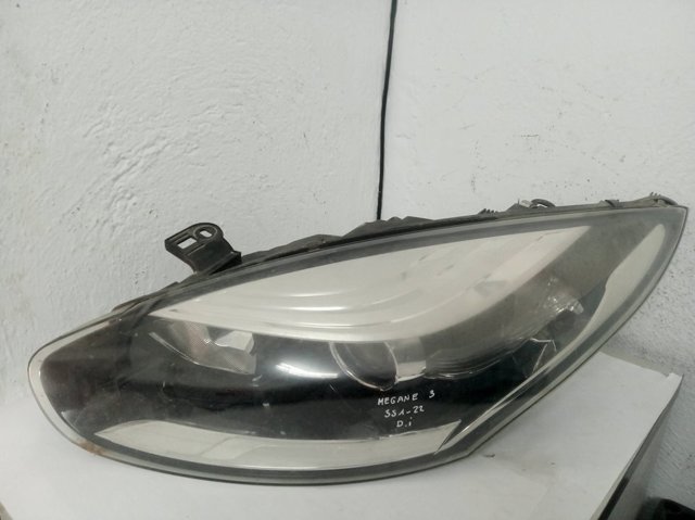 Reflektor lewy Renault Megane 4 K9A, K9M, K9N